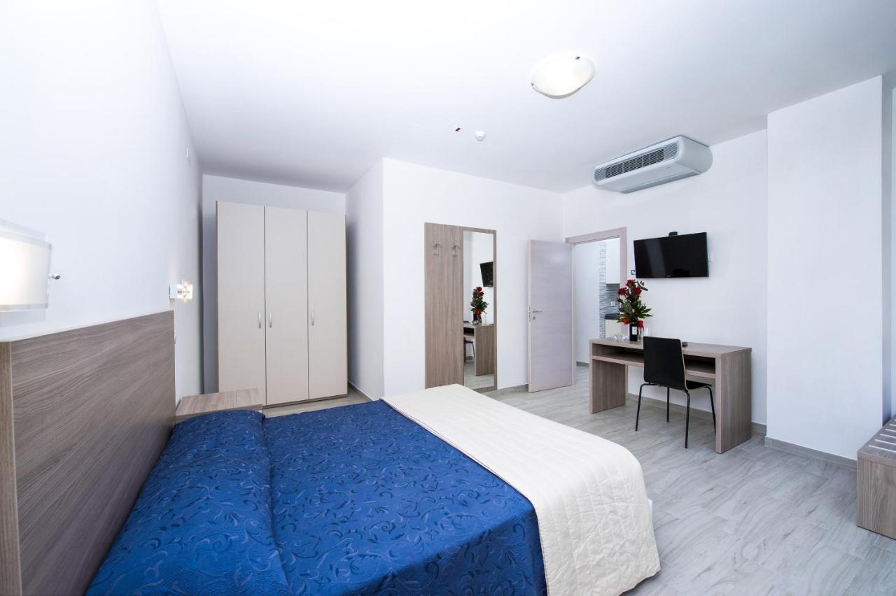 Ciccio Hotel Misano Adriatico Exteriér fotografie