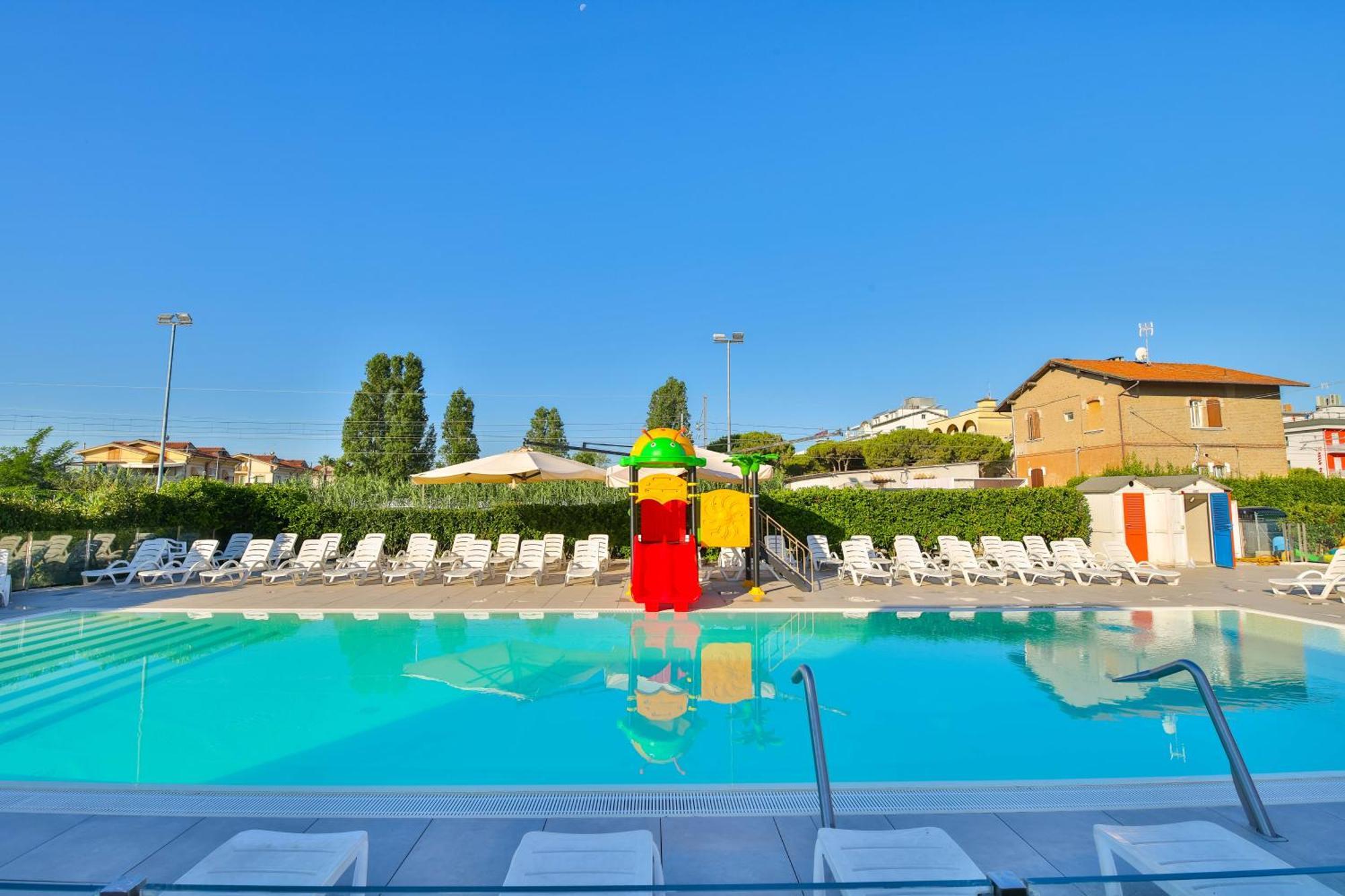 Ciccio Hotel Misano Adriatico Exteriér fotografie